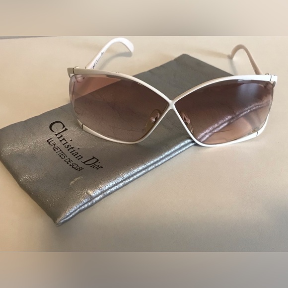 Vintage Christian Dior Oversized Butterfly Framed Glasses - Picture 2 of 5